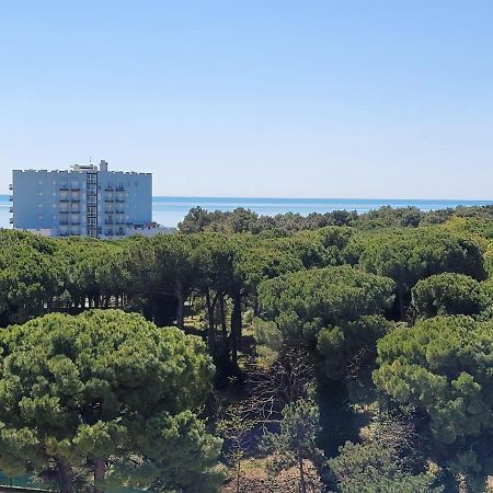 Rosato Double Sea View Apartment Lignano Sabbiadoro Exterior foto